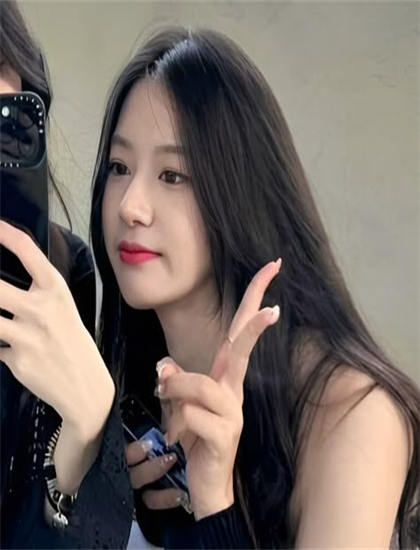 國產嗯嗯叫視頻_晚上打撲克疼的視頻聲音